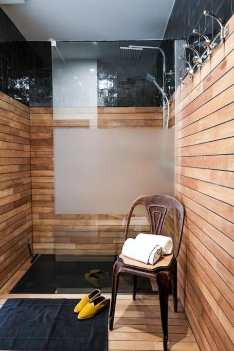 וישי Le Joyau Des Parcs Classe 4 Etoiles Appartement Central Au Calme Avec Terrasse מראה חיצוני תמונה
